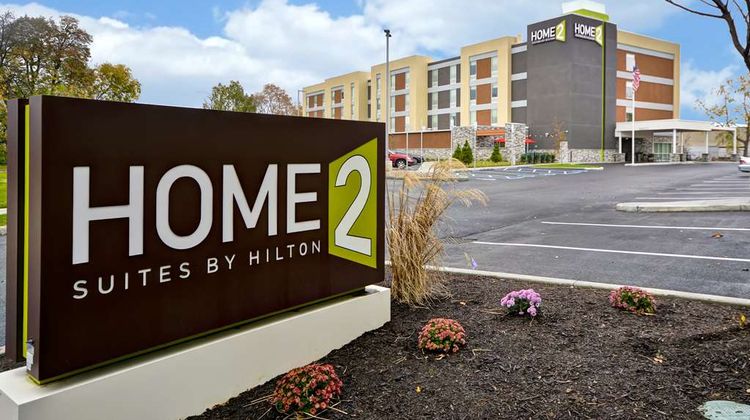 Home2 Suites by Hilton Maumee Toledo Exterior