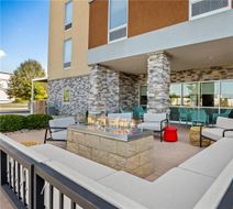 Home2 Suites by Hilton Maumee Toledo Exterior