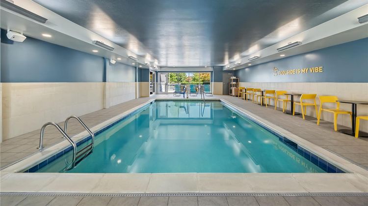 Home2 Suites by Hilton Maumee Toledo Pool
