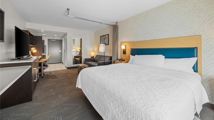 Home2 Suites by Hilton Maumee Toledo Room