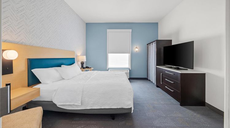 Home2 Suites by Hilton Maumee Toledo Room
