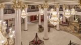 DoubleTree by Hilton Utica Lobby