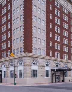 DoubleTree by Hilton Utica