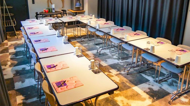 ibis Styles Laval Centre Gare Meeting
