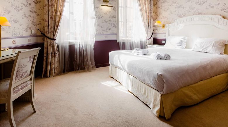<b>Mercure Moulins Centre - Hotel de Paris Room</b>. Images powered by <a href="https://iceportal.shijigroup.com/" title="IcePortal" target="_blank">IcePortal</a>.