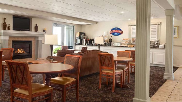 Baymont Inn & Suites Wichita East Restaurant