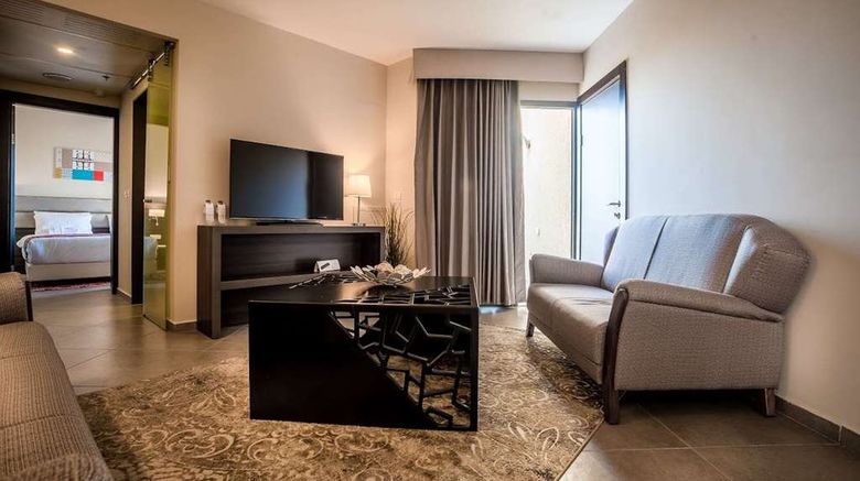 <b>Ramada Nazareth Room</b>. Images powered by <a href="https://iceportal.shijigroup.com/" title="IcePortal" target="_blank">IcePortal</a>.