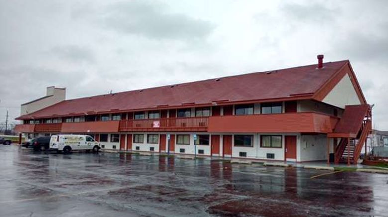 Travelodge South Holland Exterior. Images powered by <a href="https://iceportal.shijigroup.com" target="_blank" rel="noopener">Ice Portal</a>.