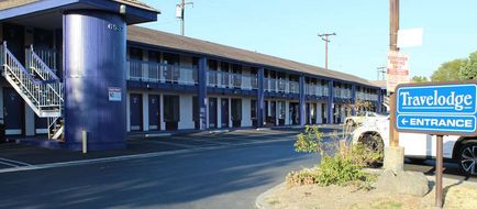 Travelodge Buena Park Exterior