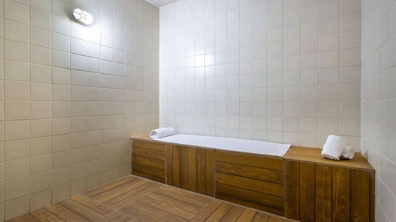 <b>Wyndham Garden Convention Nortel Spa</b>. Images powered by <a href="https://iceportal.shijigroup.com/" title="IcePortal" target="_blank">IcePortal</a>.