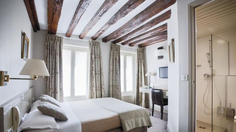 <b>Hotel La Residence du Berry Room</b>. Images powered by <a href="https://iceportal.shijigroup.com/" title="IcePortal" target="_blank">IcePortal</a>.