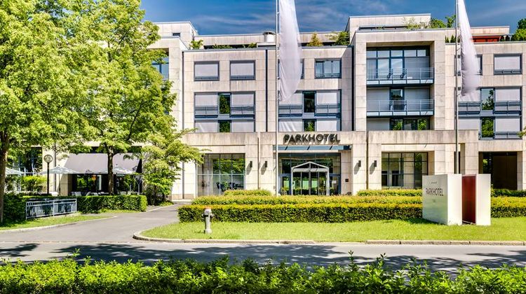 Parkhotel Zug Exterior
