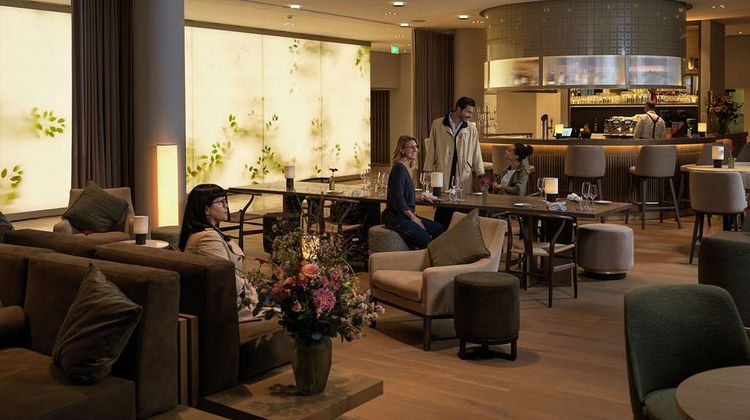 Parkhotel Zug Lobby