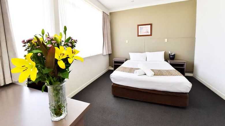 greet Hotel Alice Springs Room. Images powered by <a href="https://iceportal.shijigroup.com" target="_blank" rel="noopener">Ice Portal</a>.