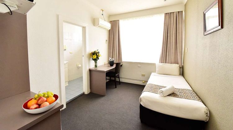 greet Hotel Alice Springs Room