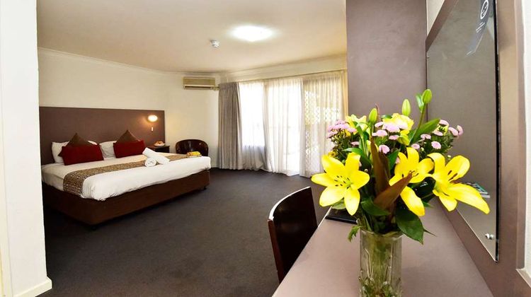 greet Hotel Alice Springs Room
