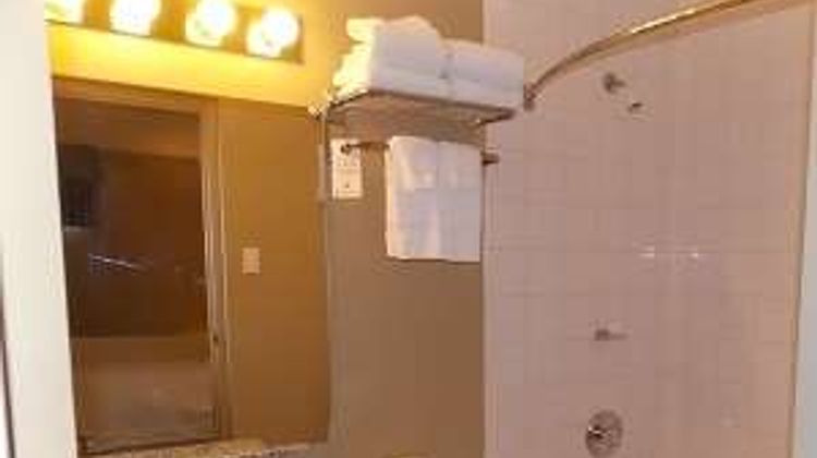Stonebridge Hotel Room