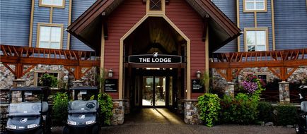 Predator Ridge Resort Exterior