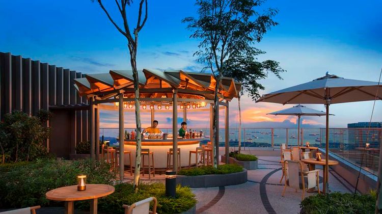 ANdAZ Singapore Pool