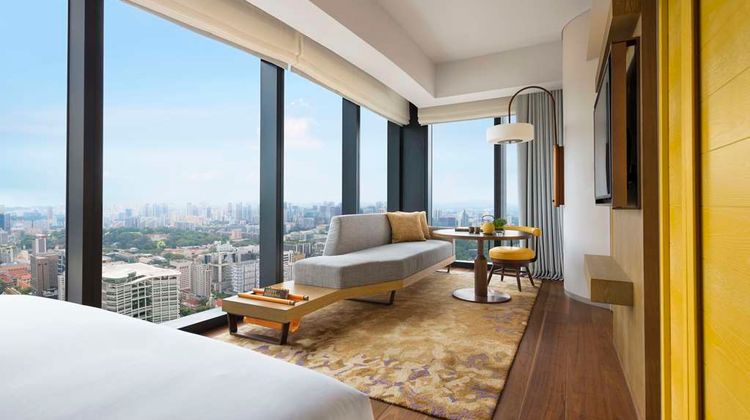 ANdAZ Singapore Room
