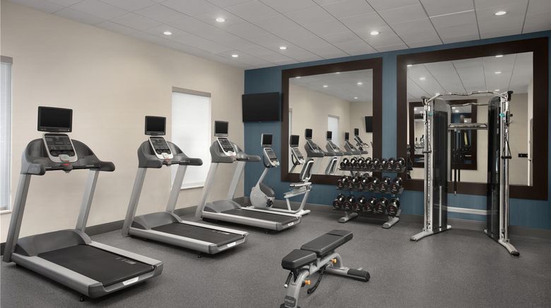 <b>Hampton Inn & Suites Fayetteville Health</b>. Images powered by <a href="https://iceportal.shijigroup.com/" title="IcePortal" target="_blank">IcePortal</a>.