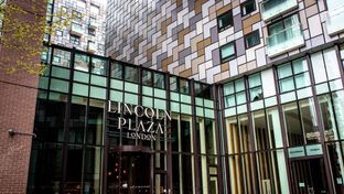 Lincoln Plaza London, Curio Collection