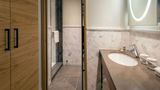 Lincoln Plaza London, Curio Collection Room