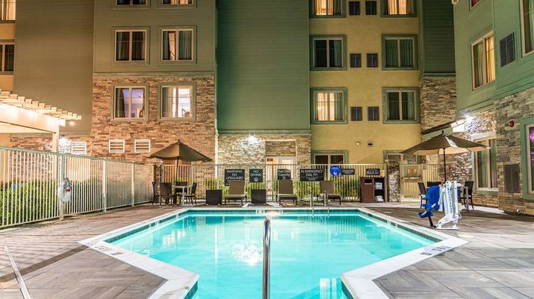 <b>Homewood Suites by Hilton Pleasant Hill Pool</b>. Images powered by <a href="https://iceportal.shijigroup.com/" title="IcePortal" target="_blank">IcePortal</a>.