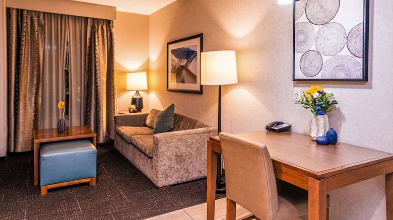 <b>Homewood Suites by Hilton Pleasant Hill Room</b>. Images powered by <a href="https://iceportal.shijigroup.com/" title="IcePortal" target="_blank">IcePortal</a>.