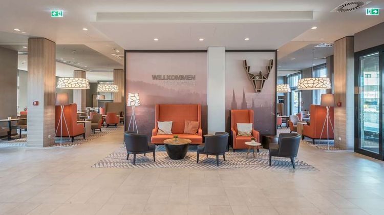Hampton by Hilton Freiburg Lobby