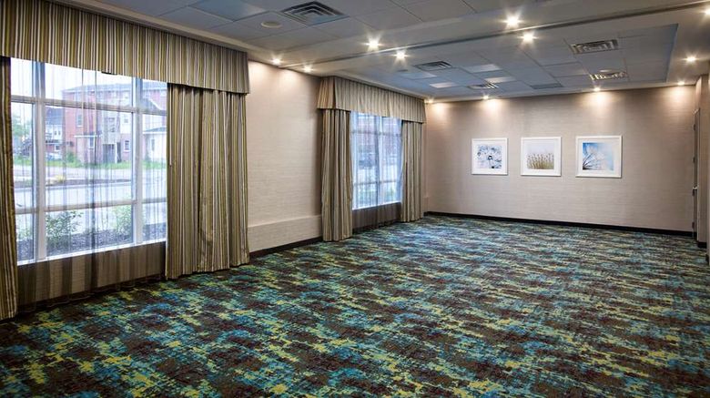 <b>Homewood Suites by Hilton North Bay Meeting</b>. Images powered by <a href="https://iceportal.shijigroup.com/" title="IcePortal" target="_blank">IcePortal</a>.