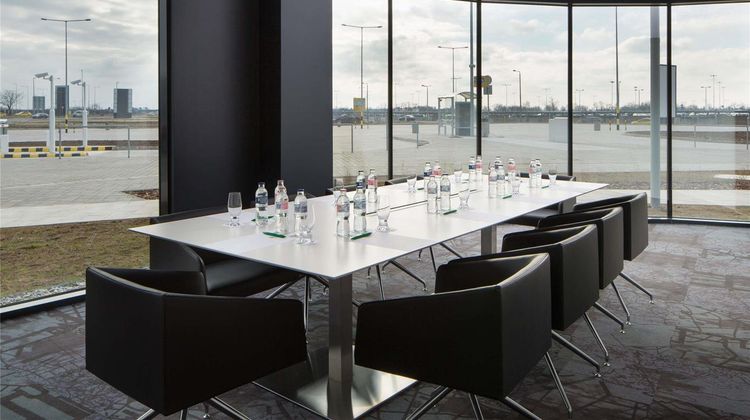 Ibis Styles Budapest Airport Meeting