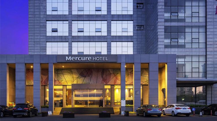 Mercure Shanghai Hongqiao South Exterior