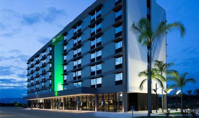 Ibis Styles Taubate Exterior