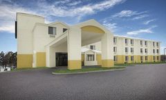 Baymont Inn & Suites Fort Collins