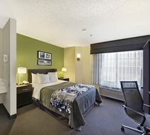 Baymont Inn & Suites Fort Collins Room