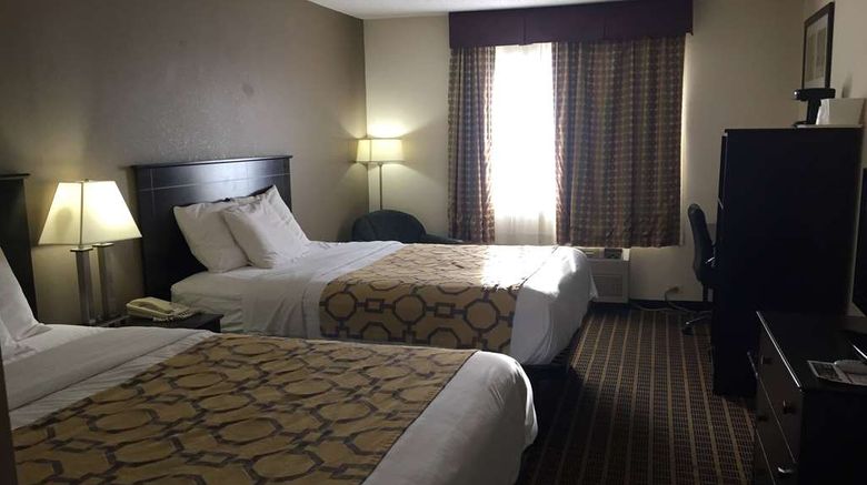 <b>Baymont Inn & Suites, Harvard Room</b>. Images powered by <a href="https://iceportal.shijigroup.com/" title="IcePortal" target="_blank">IcePortal</a>.