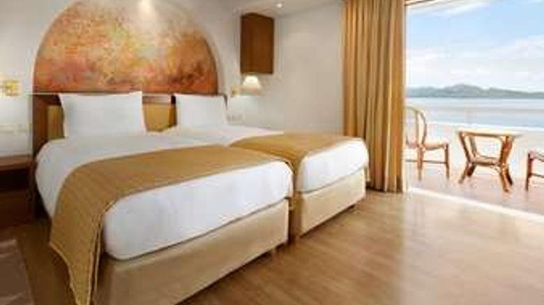 <b>Ramada Loutraki Poseidon Resort Room</b>. Images powered by <a href="https://iceportal.shijigroup.com/" title="IcePortal" target="_blank">IcePortal</a>.