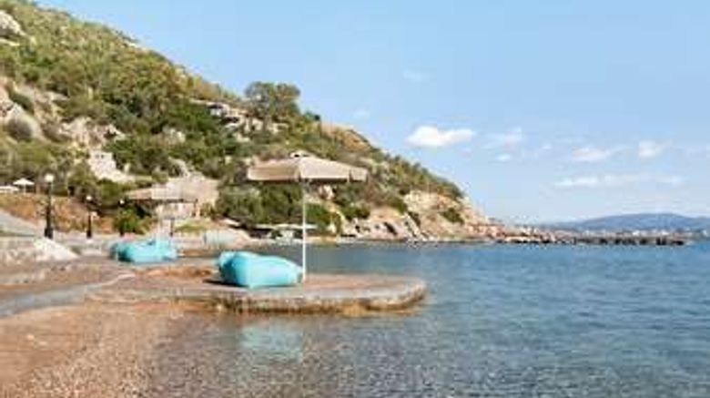 <b>Ramada Loutraki Poseidon Resort Beach</b>. Images powered by <a href="https://iceportal.shijigroup.com/" title="IcePortal" target="_blank">IcePortal</a>.