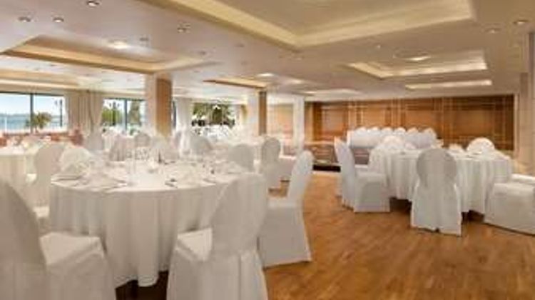 Ramada Loutraki Poseidon Resort Meeting