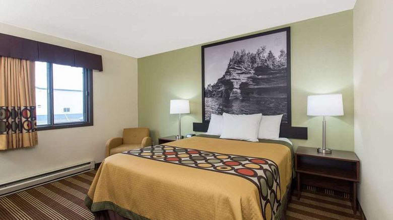 <b>Super 8 Eau Claire I-94 Room</b>. Images powered by <a href="https://iceportal.shijigroup.com/" title="IcePortal" target="_blank">IcePortal</a>.