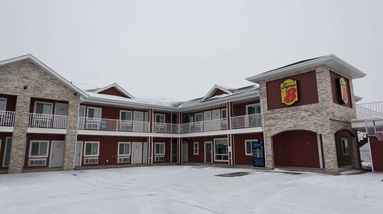 Super 8 Watrous Exterior. Images powered by <a href="https://iceportal.shijigroup.com" target="_blank" rel="noopener">Ice Portal</a>.