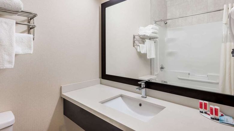 <b>Super 8 Watrous Room</b>. Images powered by <a href="https://iceportal.shijigroup.com/" title="IcePortal" target="_blank">IcePortal</a>.