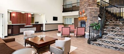 Best Western Palmyra Inn & Suites Lobby