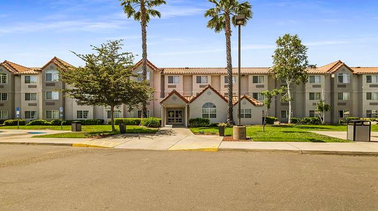 SureStay Plus Hotel Rocklin Exterior