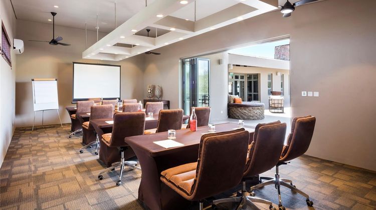 Melia Serengeti lodge Meeting