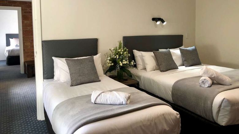 <b>Hotel Clipper Room</b>. Images powered by <a href="https://iceportal.shijigroup.com/" title="IcePortal" target="_blank">IcePortal</a>.