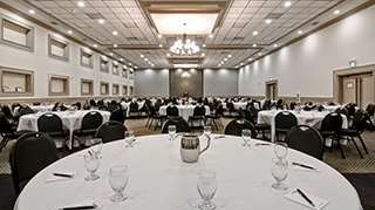 Chateau Nova Yellowknife Restaurant