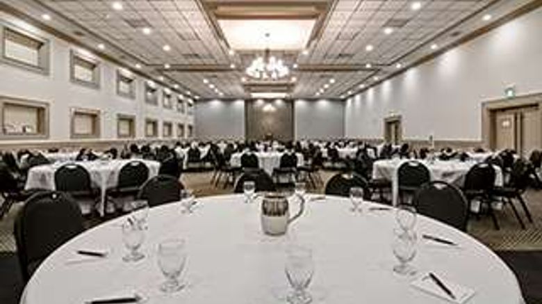 <b>Chateau Nova Yellowknife Restaurant</b>. Images powered by <a href="https://iceportal.shijigroup.com/" title="IcePortal" target="_blank">IcePortal</a>.