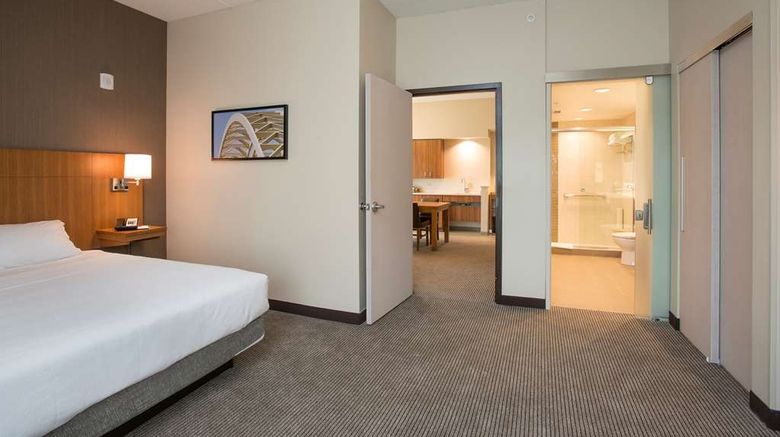 <b>Hyatt Place Sharonville Convention Cntr Suite</b>. Images powered by <a href="https://iceportal.shijigroup.com/" title="IcePortal" target="_blank">IcePortal</a>.